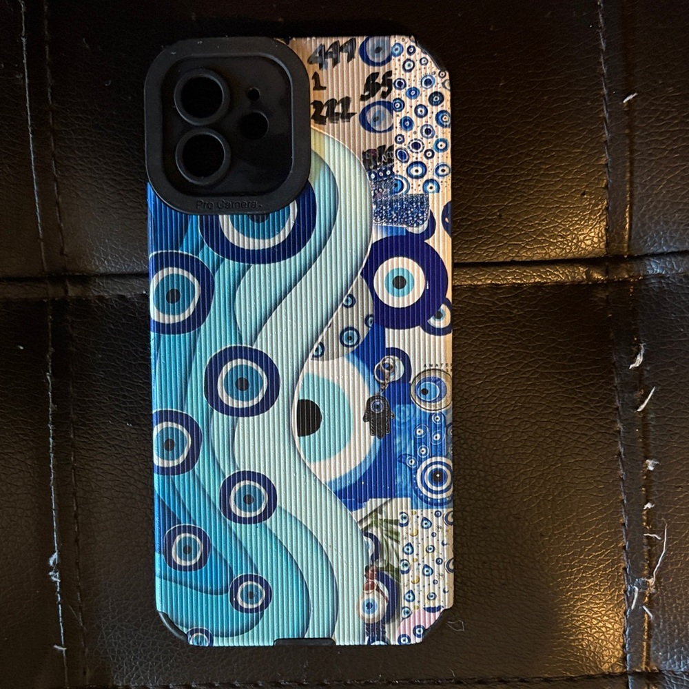 iPhone 12 Case bundle - Picture 10 of 10